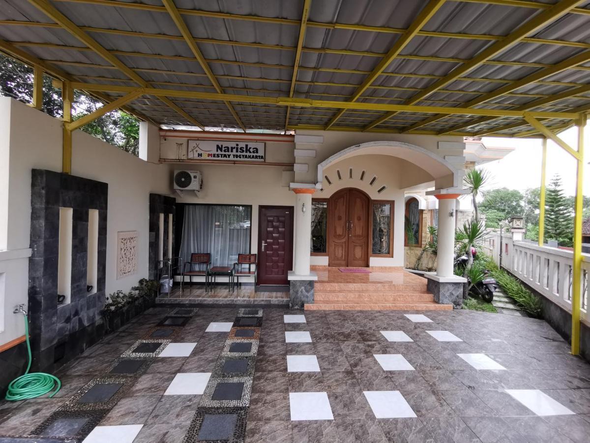 Nariska Suite Homestay Yogyakarta Exterior foto