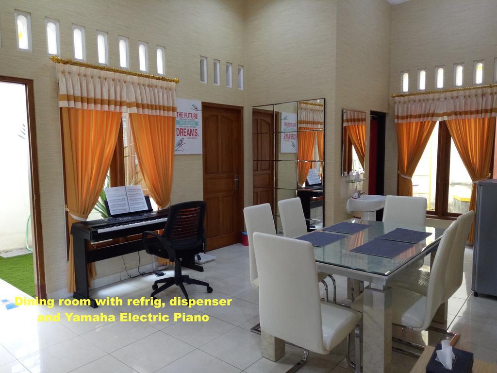 Nariska Suite Homestay Yogyakarta Exterior foto