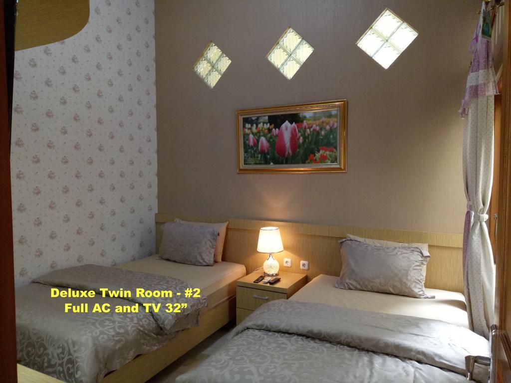 Nariska Suite Homestay Yogyakarta Exterior foto
